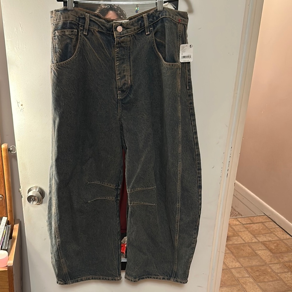 We The Free Mid Rise Barrel Jeans